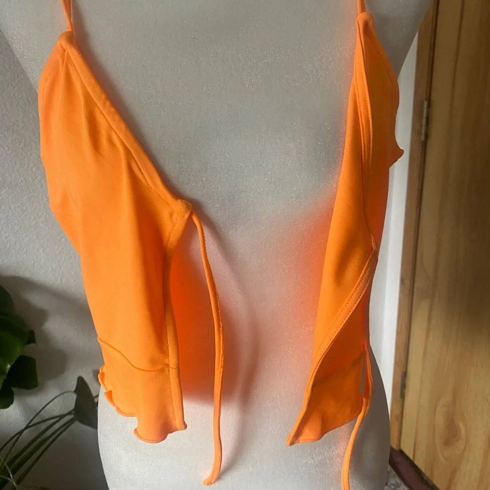 H&M Cropped Top - Picture 3 of 6